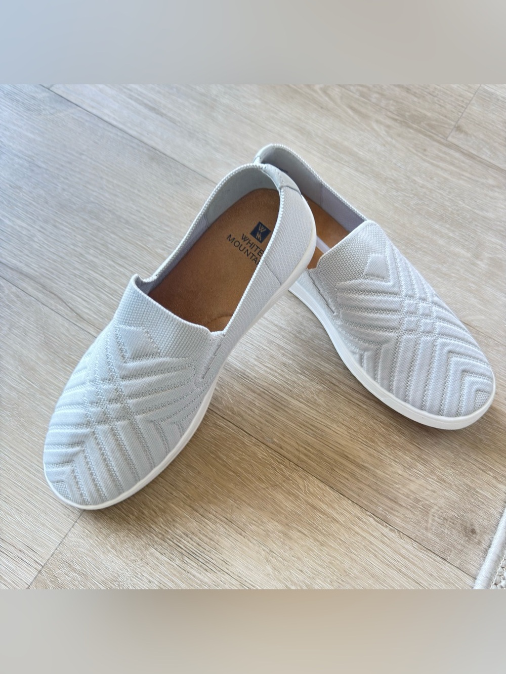 White Mountain Light Gray Slip-On Sneakers Size 7.5 NWT